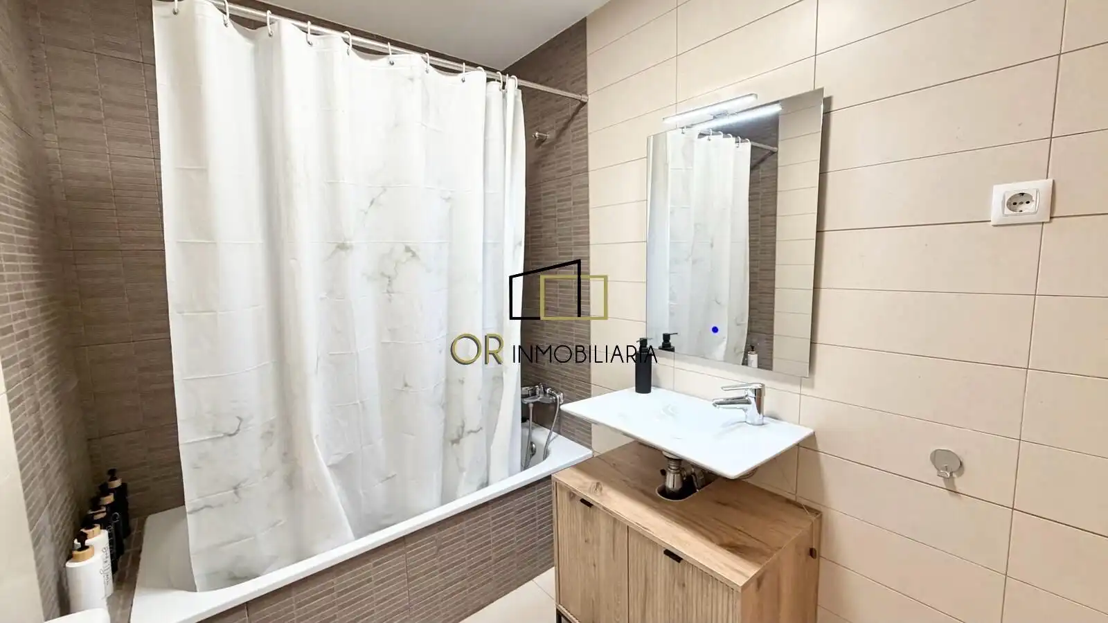 Baño de Casa o chalet en venta en Sant Quintí de Mediona con Calefacción, Jardín privado y Terraza