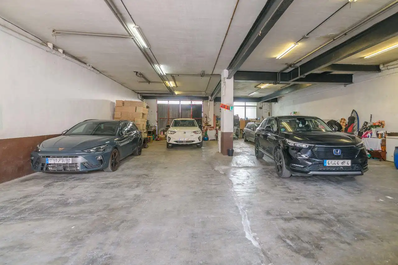Casa con jardín en venta en Sant Vicenç Dels Horts, imagen 41