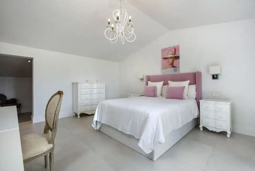 Chalet con jardín en venta en San Pedro de Alcántara, imagen 11
