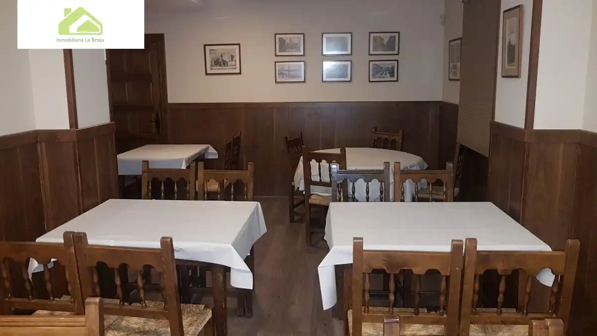 Local comercial en venda a Casco Antiguo, imagen 38