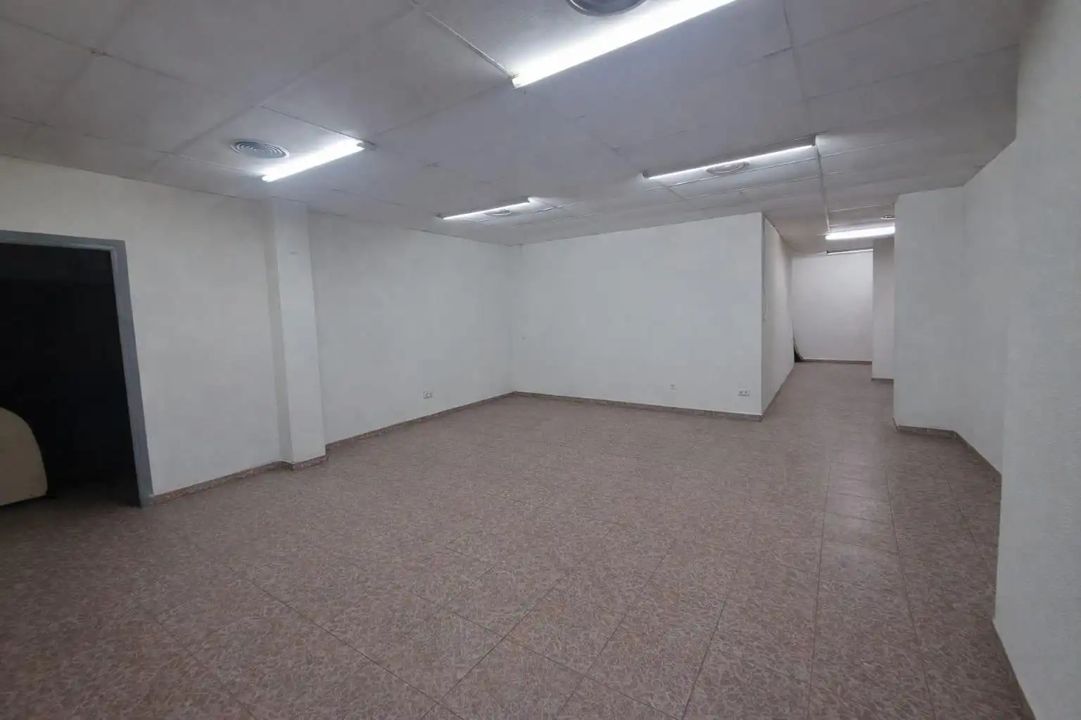Local comercial en venta en Calle Submarino 31, imagen 18