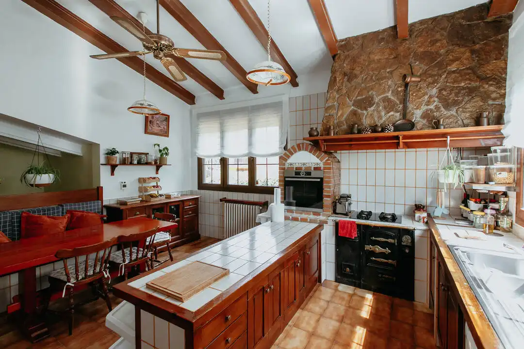 Cocina de Casa o chalet en venta en Lupiñén-Ortilla con Aire acondicionado, Calefacción y Jardín privado