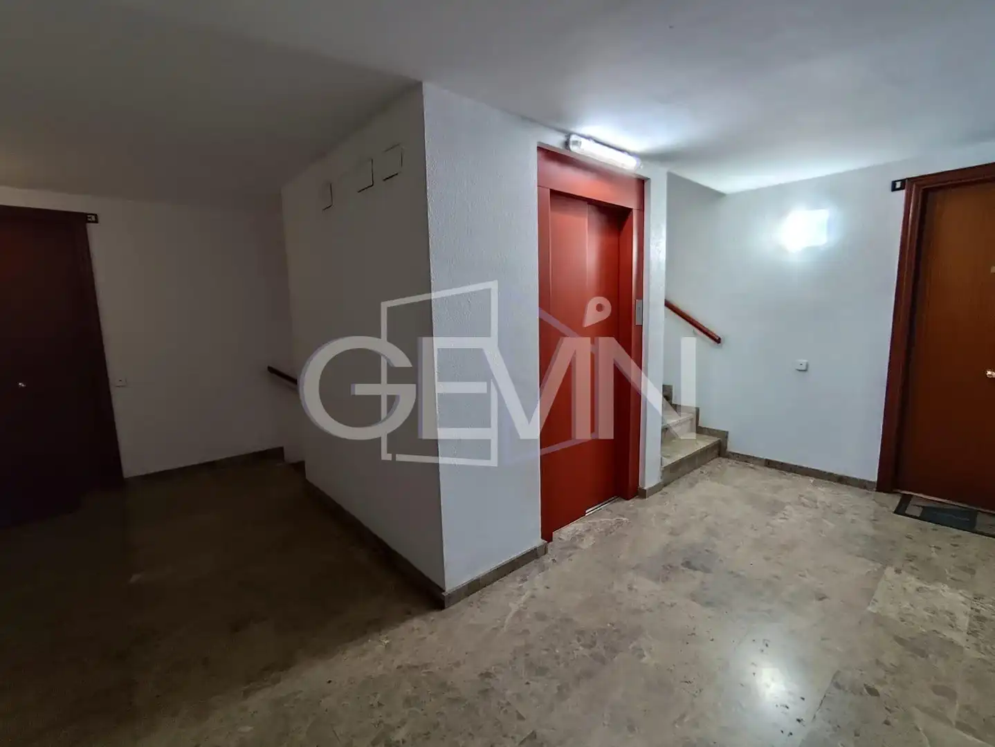 Piso en venta en La Llagosta con Calefacción