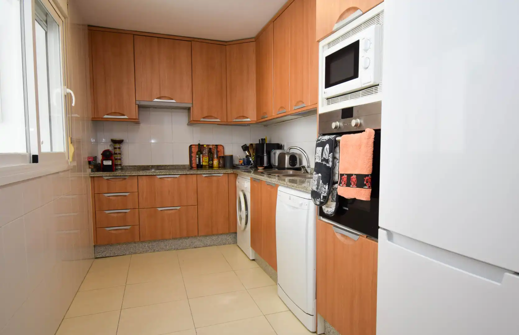 Kitchen of Attic for sale in Benalmádena  with Air Conditioner, Heating and Terrace