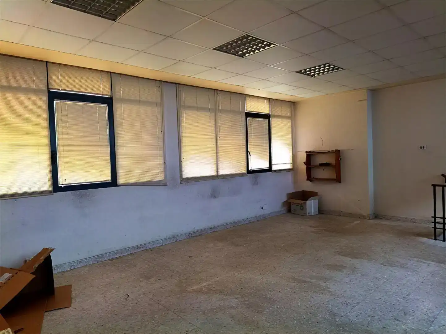 Fabrikhallen zur Miete in Elgoibar