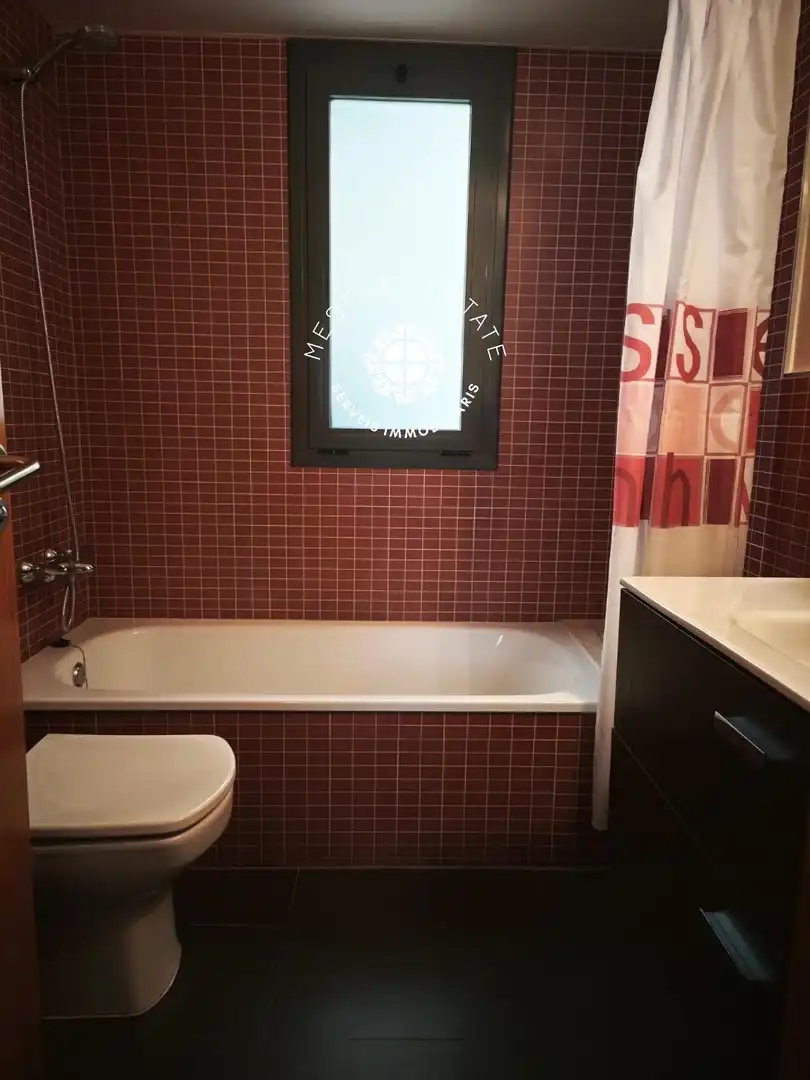 Badezimmer von Wohnung zum Verkauf in Cambrils mit Klimaanlage, Heizung und Terrasse
