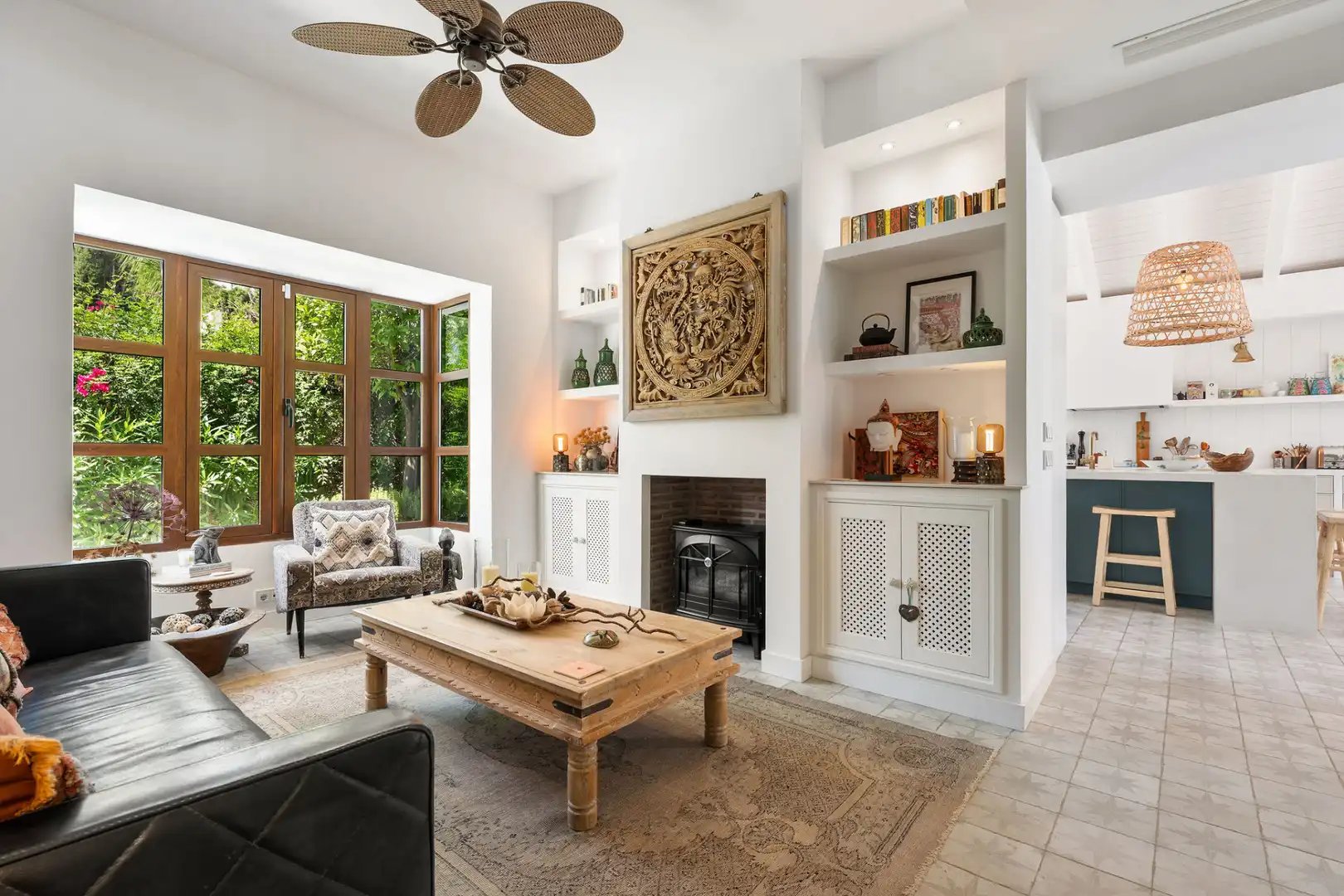 Sala de estar de Casa o chalet en venta en Marbella con Aire acondicionado, Jardín privado y Terraza
