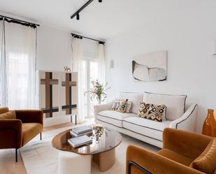 Living room of Flat for sale in  Madrid Capital  with Balcony