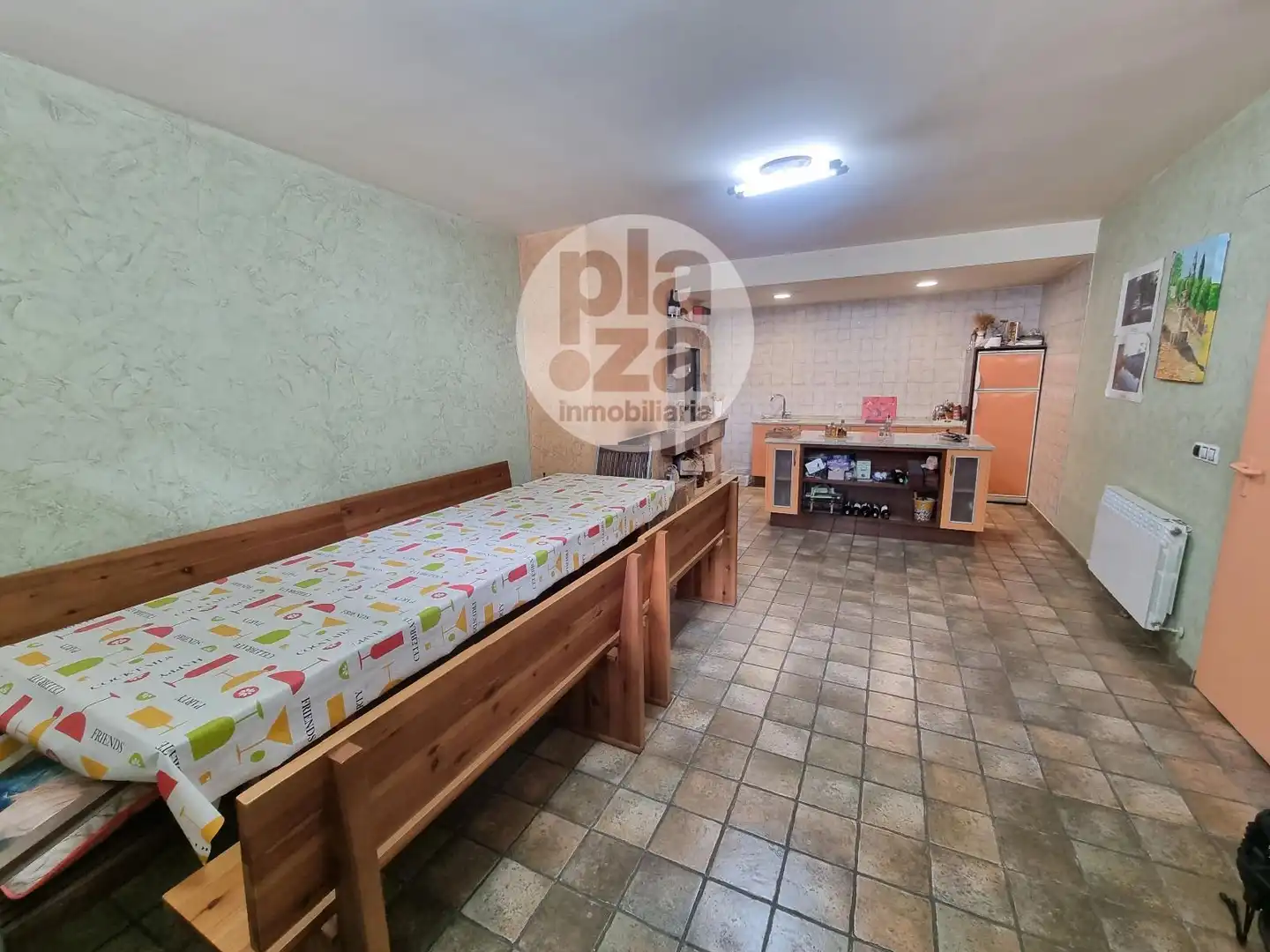 Haus oder Chalet zum Verkauf in Burgos mit Heizung, Terrasse und Abstellraum