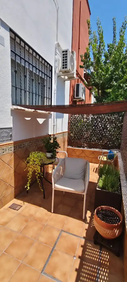 Terraced house with terrace for sale in Calle Poeta Balmaseda González, imagen 2