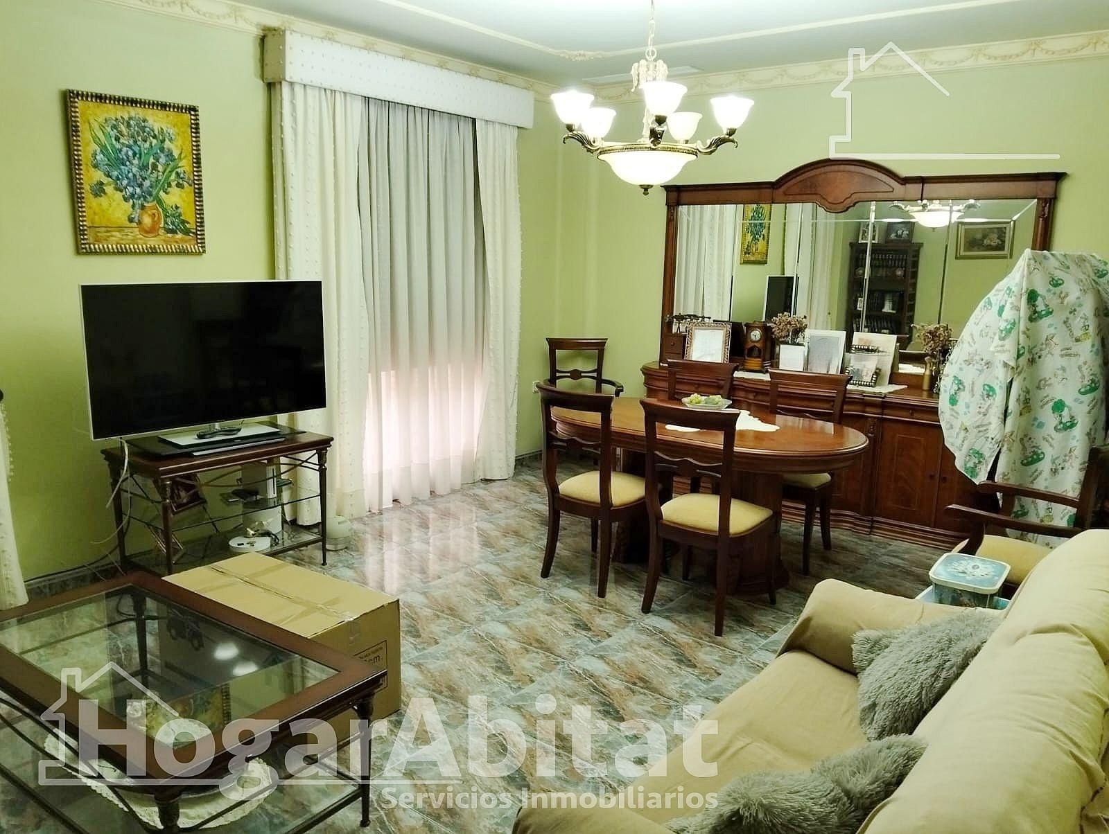 Living room of Flat for sale in Algemesí  with Air Conditioner, Terrace and Storage room