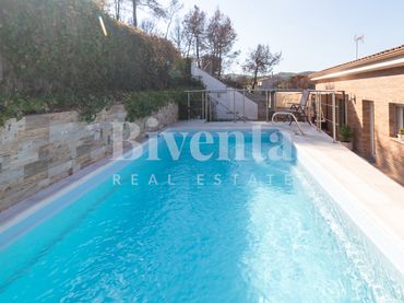 House with balcony for sale in La Pobla de Claramunt