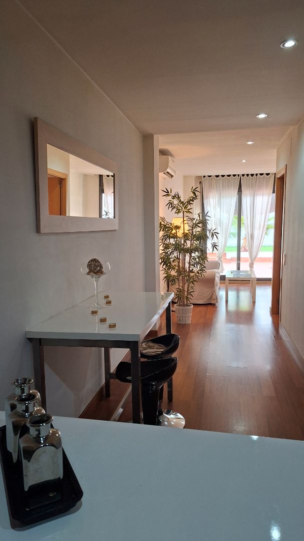 Living room of Flat for sale in Terrassa  with Air Conditioner, Heating and Private garden