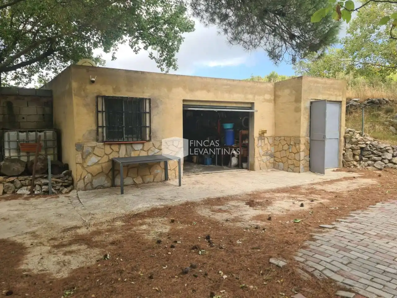 Vista exterior de Casa o xalet en venda en Finestrat