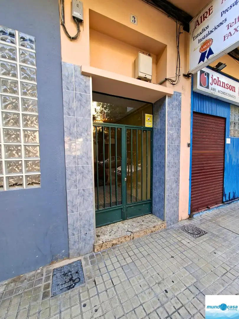 Piso en venta en Zaragoza con Balcón