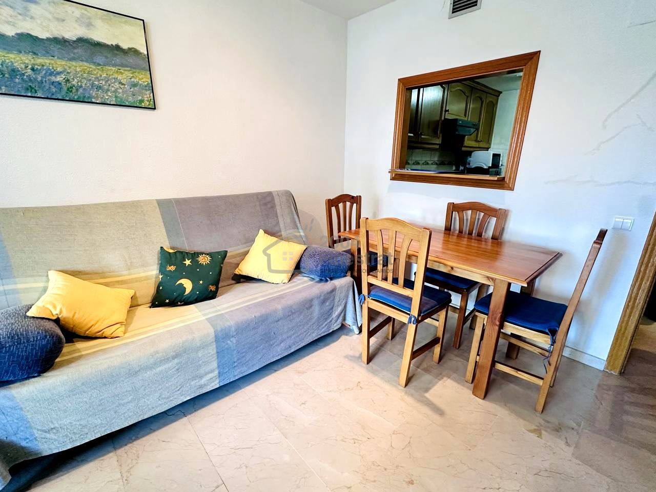 Sala d'estar de Apartament en venda en Villajoyosa / La Vila Joiosa amb Aire condicionat, Terrassa i Moblat