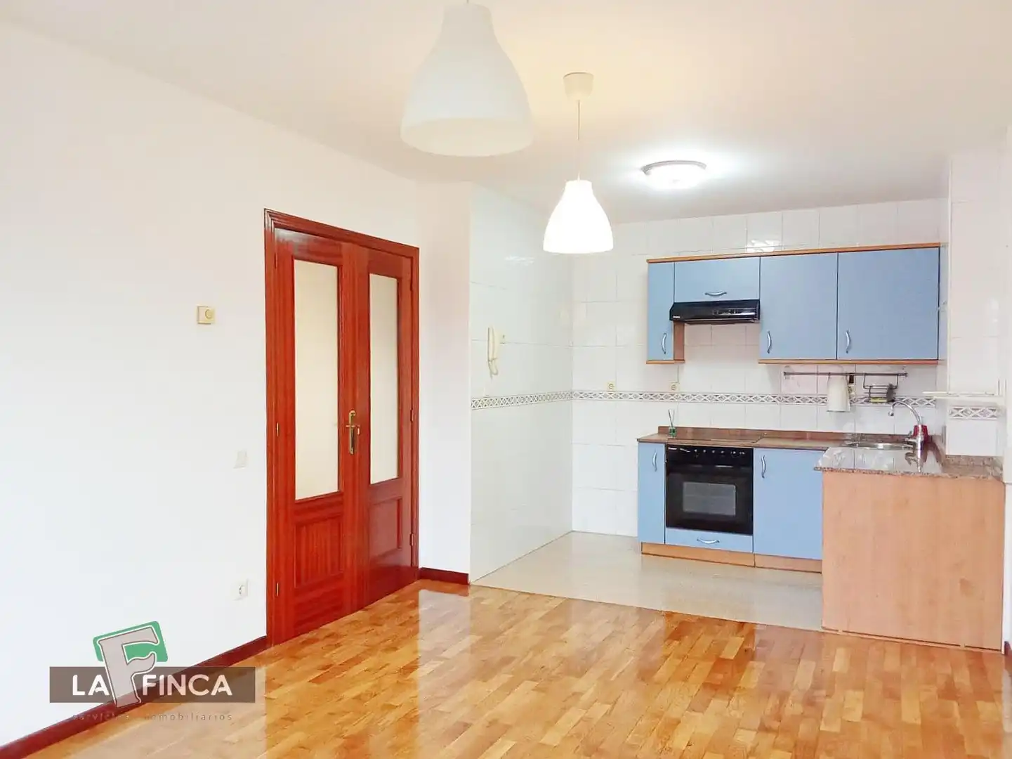 Cocina de Piso en venta en Castrillón con Calefacción, Parquet y Terraza