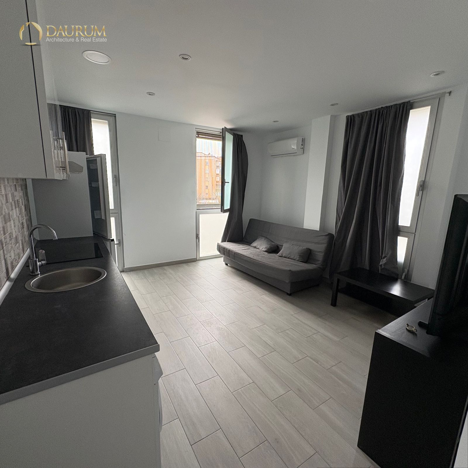 Living room of Flat for sale in Coslada  with Heating and Furnished