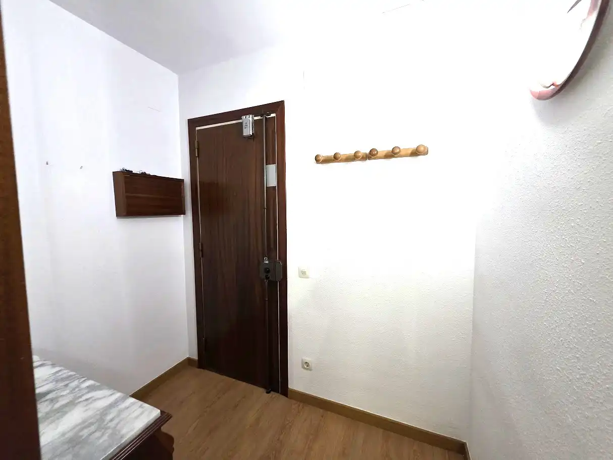 Dormitori de Pis en venda en Castellar del Vallès amb Calefacció, Parquet i Forn