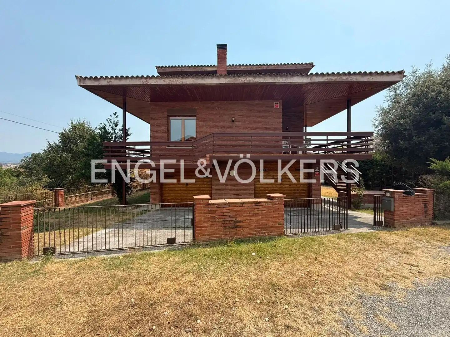 Vista exterior de Casa o chalet en venta en Manlleu con Calefacción, Jardín privado y Terraza