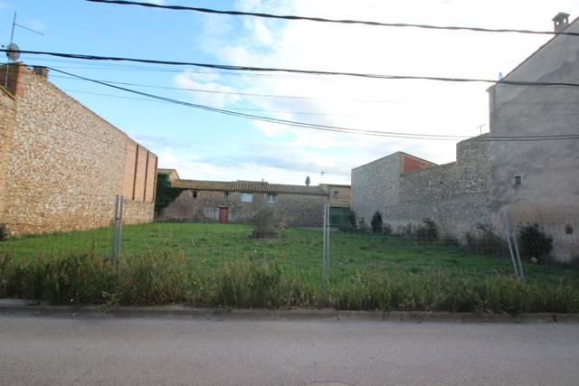 Terreno en Venta en Cabanes (Girona)