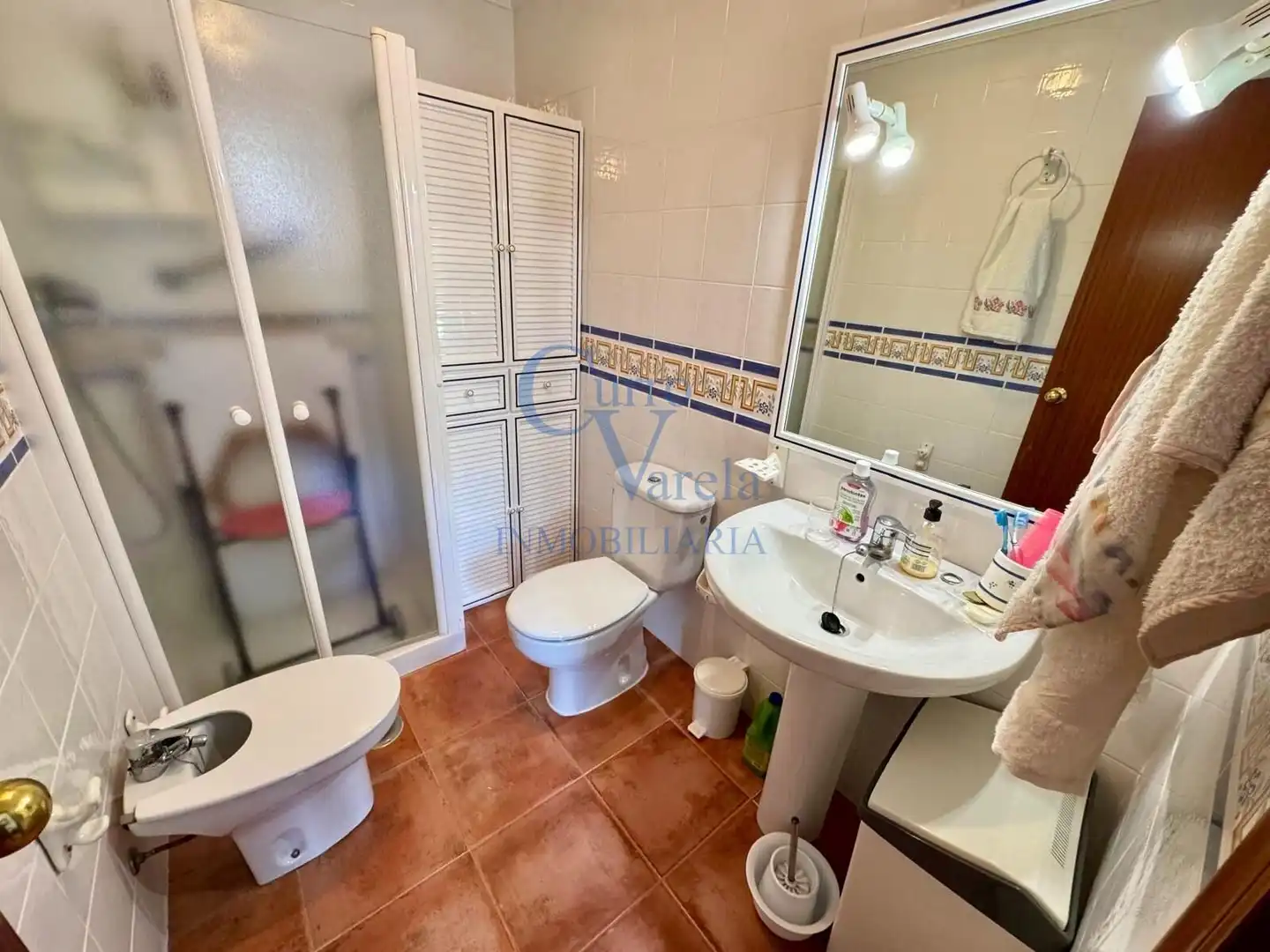 Baño de Piso en venta en Dos Hermanas con Aire acondicionado, Calefacción y Jardín privado