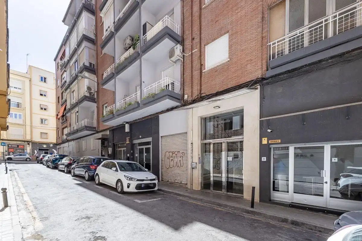Vista exterior de Piso en venta en Granada con Terraza y Trastero