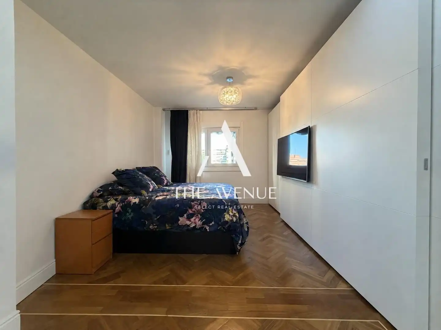 Bedroom of Flat for sale in Madrid  with Air Conditioner, Heating and Parquet flooring