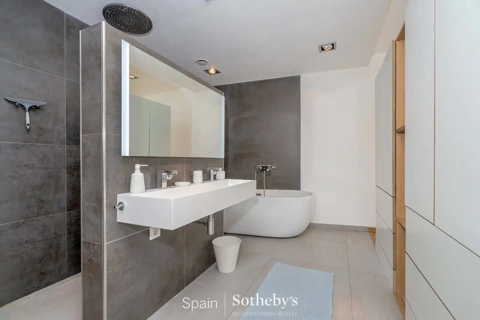 Baño de Casa o chalet en venta en Roses con Aire acondicionado, Jardín privado y Terraza