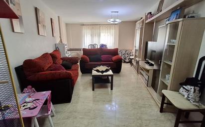 Living room of Flat for sale in La Roda  with Terrace and Balcony