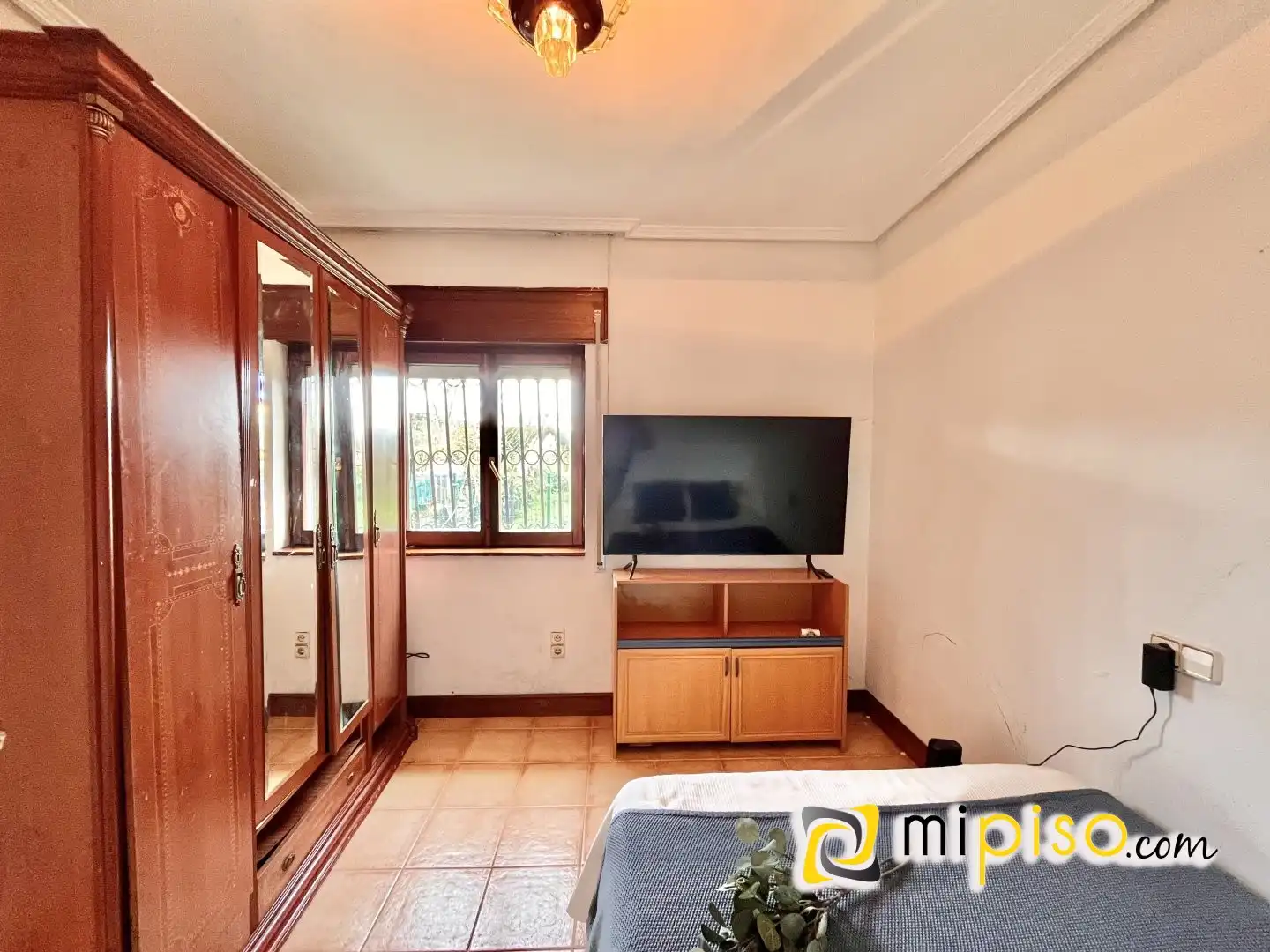 Habitación de Casa o chalet en venta en Laredo