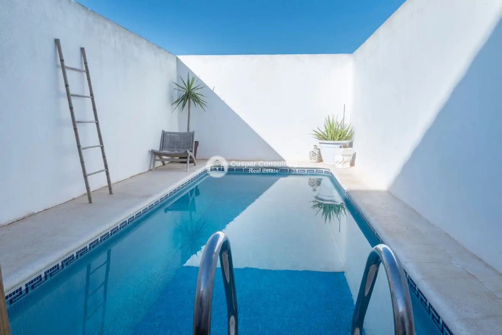 Casa a schiera con piscina in vendita a N/A, imagen 3
