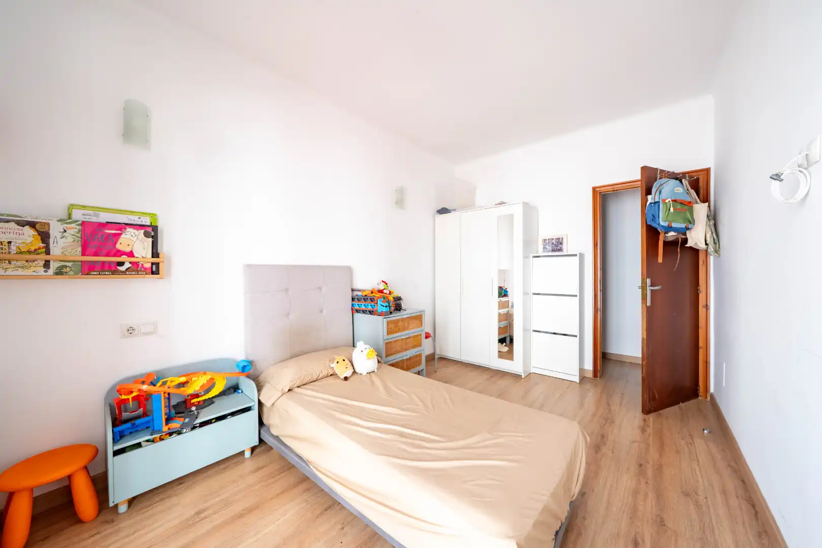 Bedroom of Flat for rent in  Palma de Mallorca  with Air Conditioner, Heating and Terrace