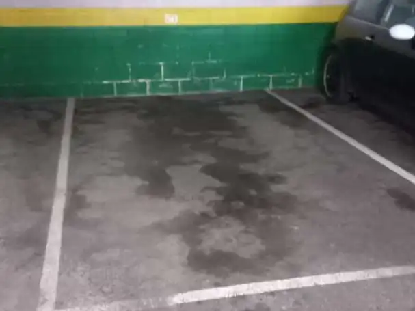 Parkplatz von Garage zur Miete in Gijón 