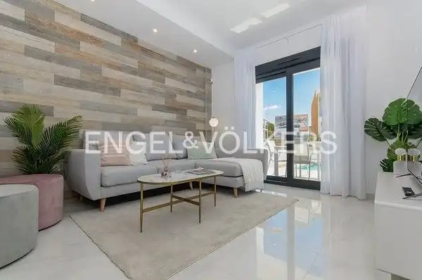 Sala de estar de Casa o chalet en venta en Orihuela con Aire acondicionado, Calefacción y Jardín privado