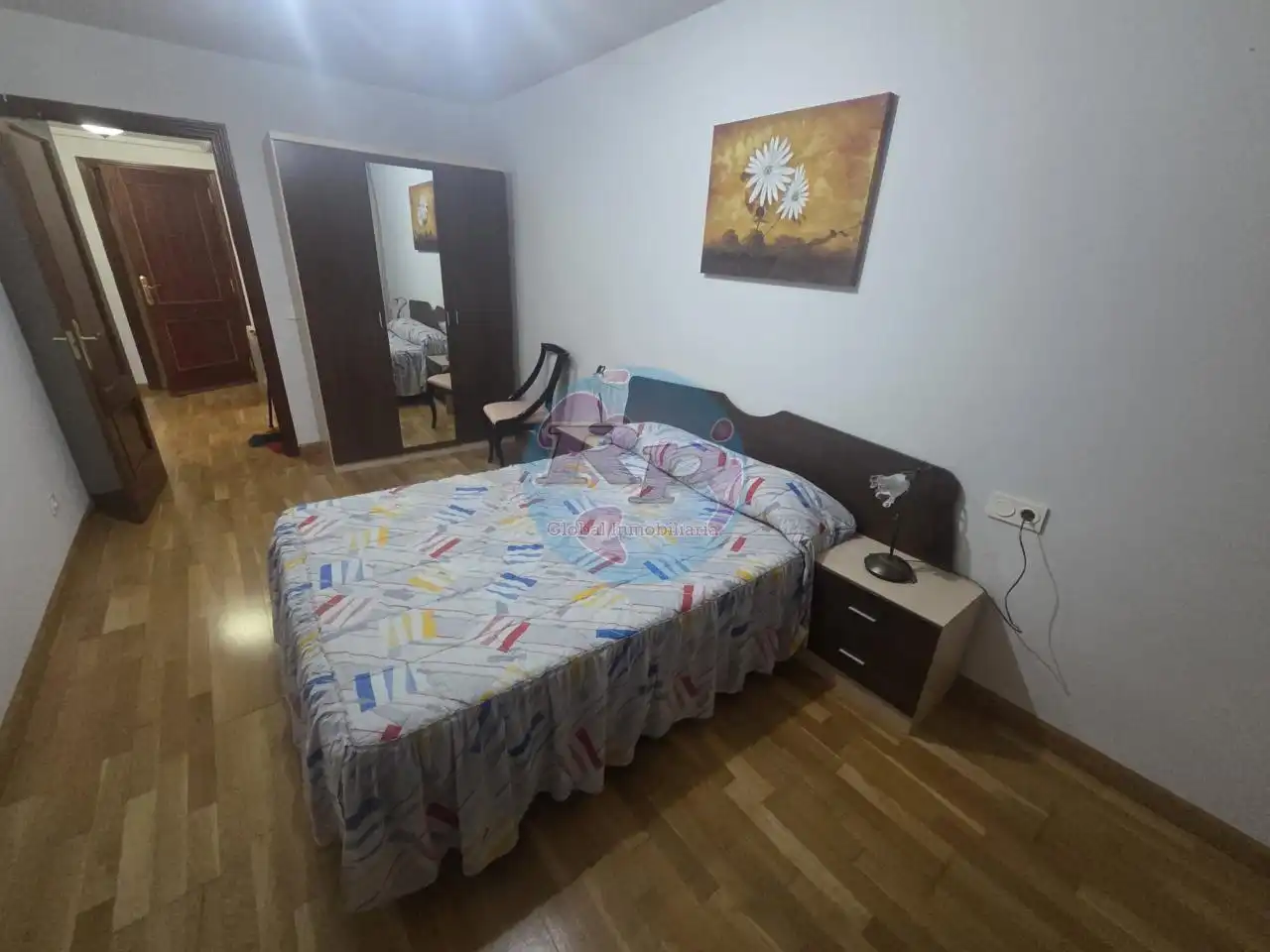 Dormitori de Apartament en venda en Valencia de Don Juan amb Calefacció, Parquet i Terrassa
