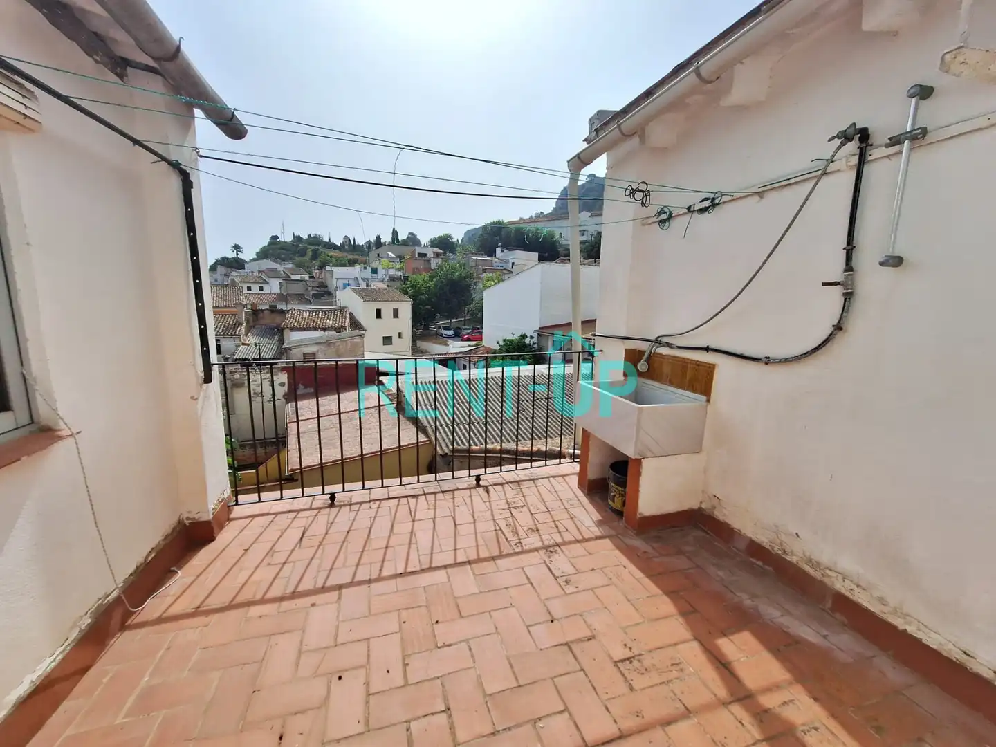 Vista exterior de Casa o chalet en venta en Xàtiva con Terraza y Alarma