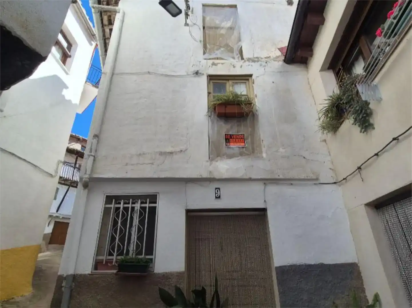 Vista exterior de Casa adosada en venda en Casas del Castañar, Cáceres