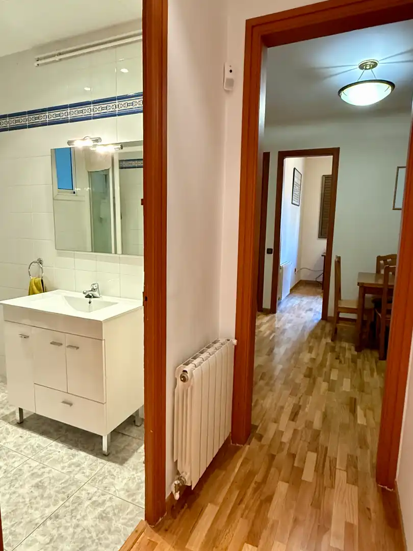 Bathroom of Flat for sale in Barcelona  with Heating, Parquet flooring and Furnished