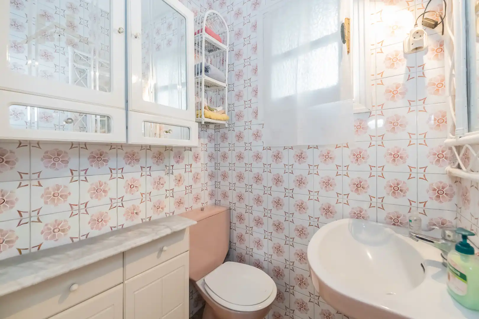 Baño de Casa o chalet en venta en Tres Cantos con Aire acondicionado, Calefacción y Jardín privado