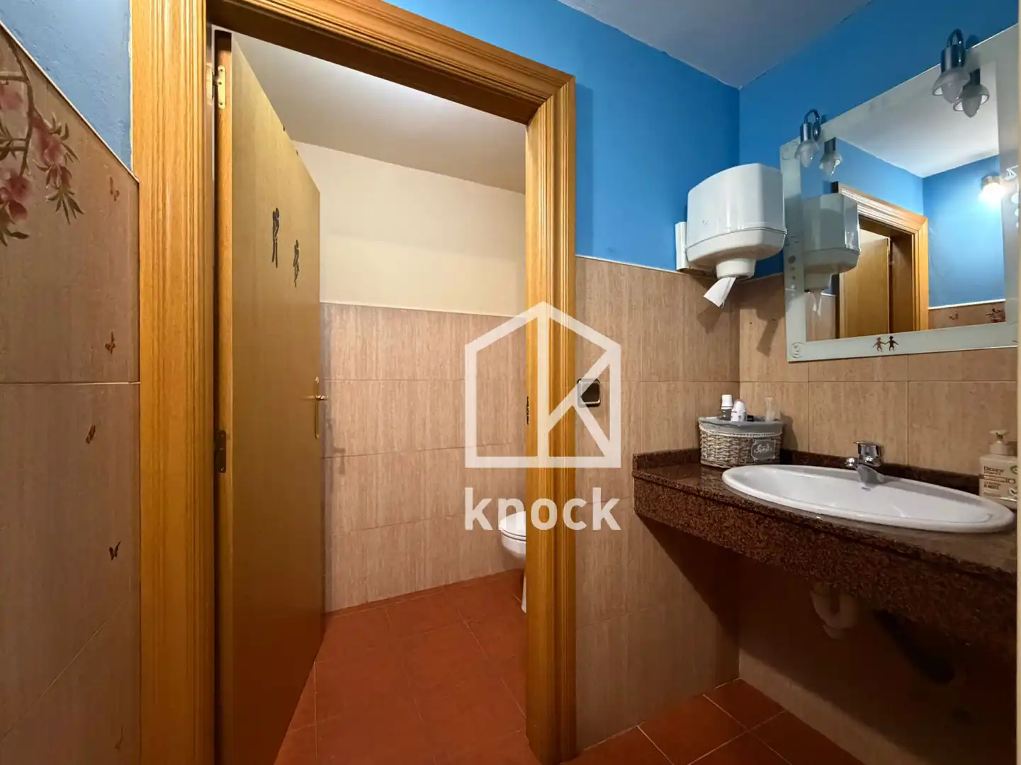 Local comercial en traspaso en Gijón - Calle Roncal, imagen 22