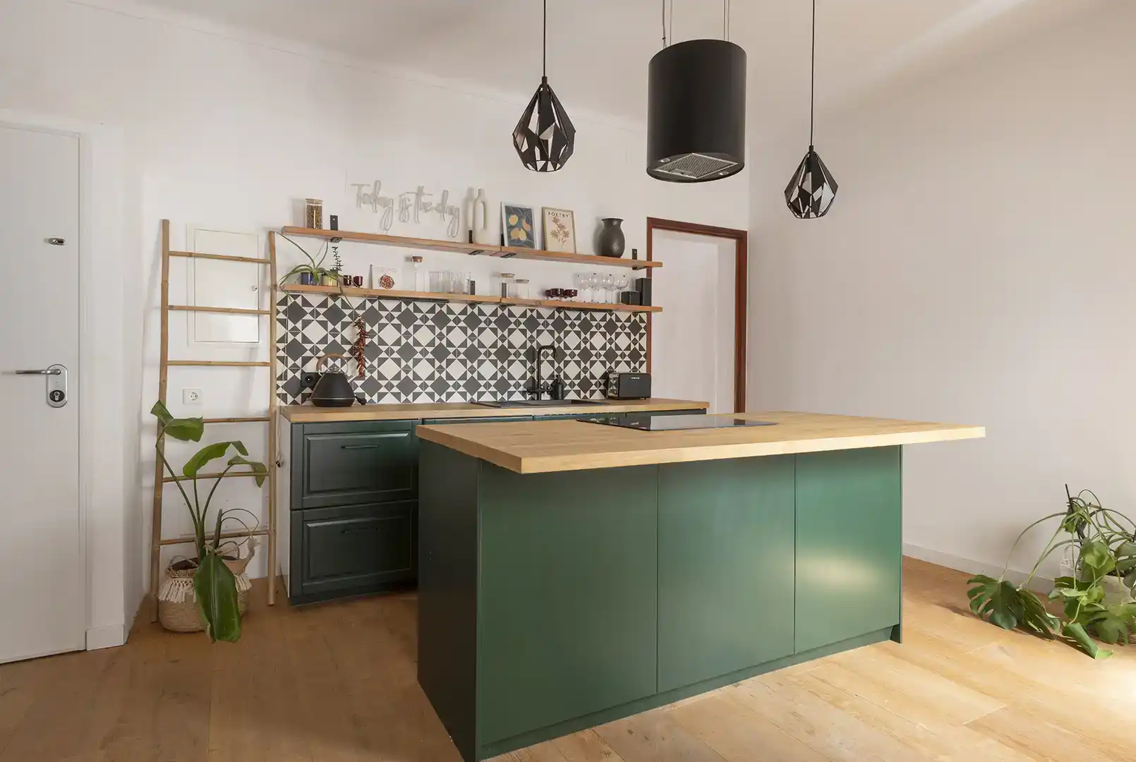 Kitchen of Flat for rent in Felanitx  with Air Conditioner and Balcony
