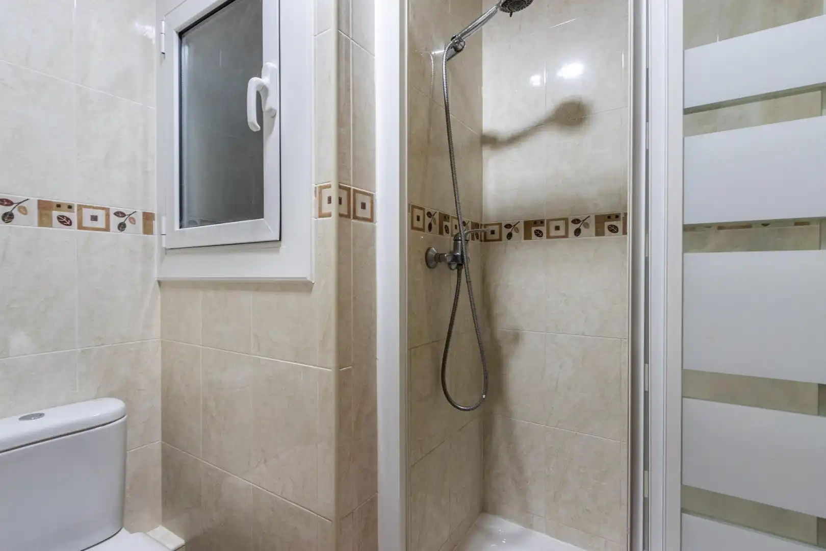 Bathroom of Flat for sale in Sabadell  with Heating and Parquet flooring