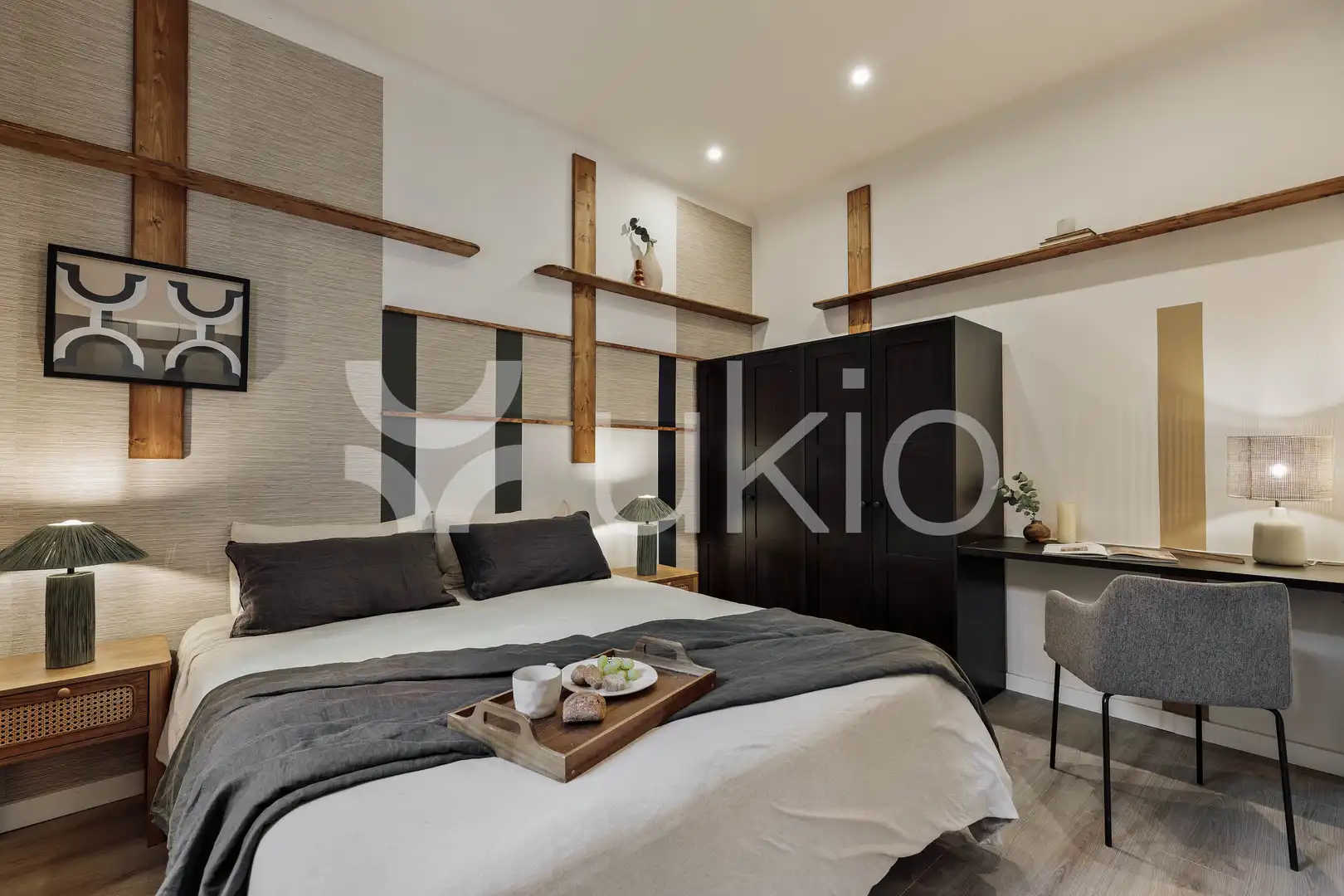 Dormitori de Apartament de lloguer en Barcelona amb Aire condicionat, Calefacció i Terrassa