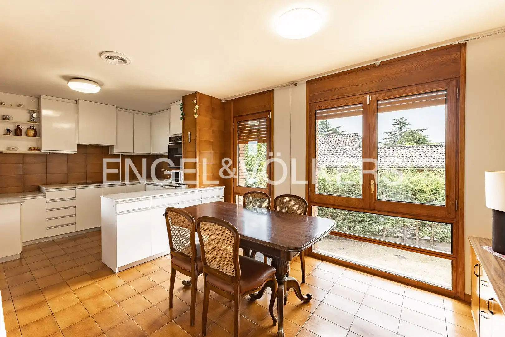 Comedor de Casa o chalet en venta en Manlleu con Calefacción, Jardín privado y Terraza