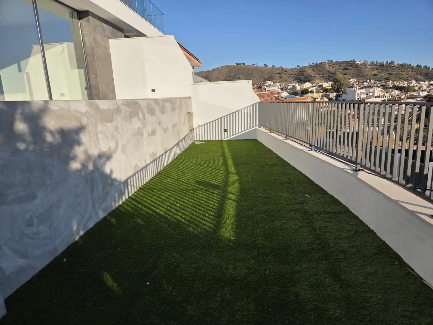 Terrassa de Casa o xalet en venda en Málaga amb Aire condicionat, Terrassa i Piscina