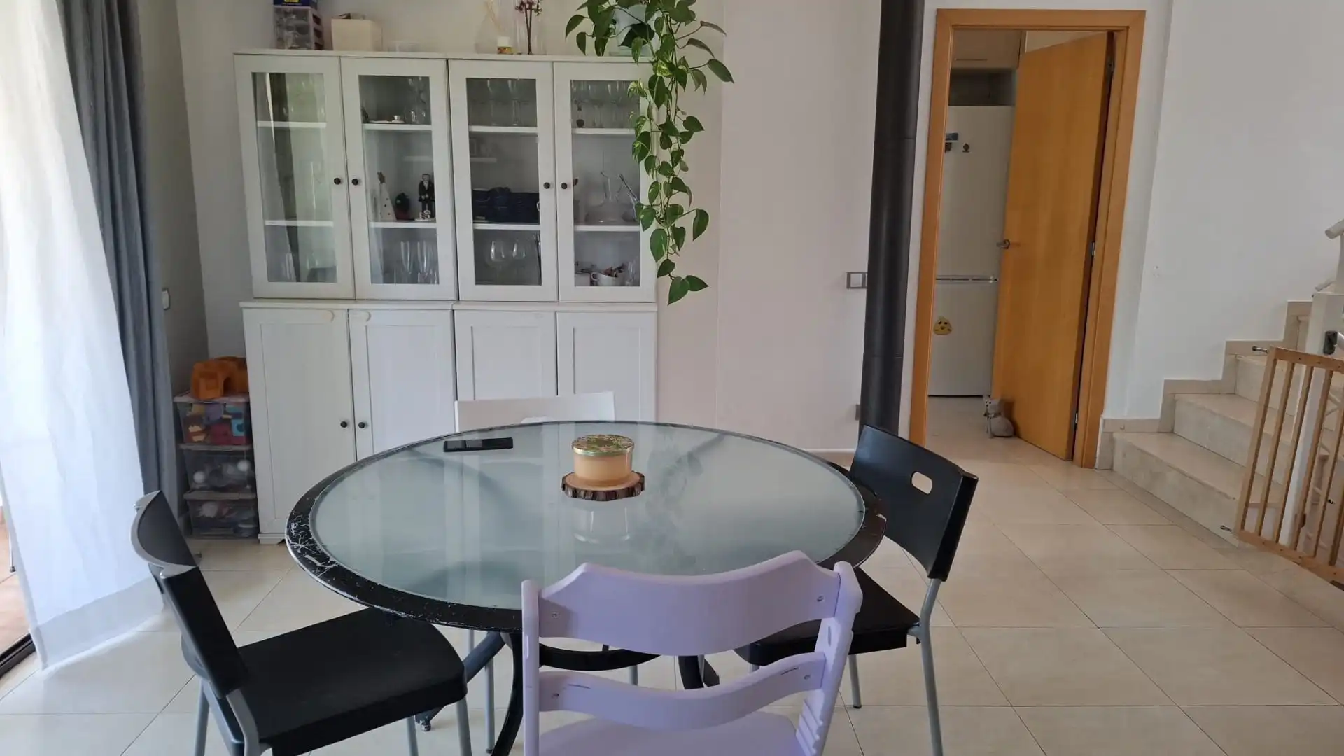 Menjador de Casa adosada en venda en Vallirana amb Aire condicionat i Terrassa