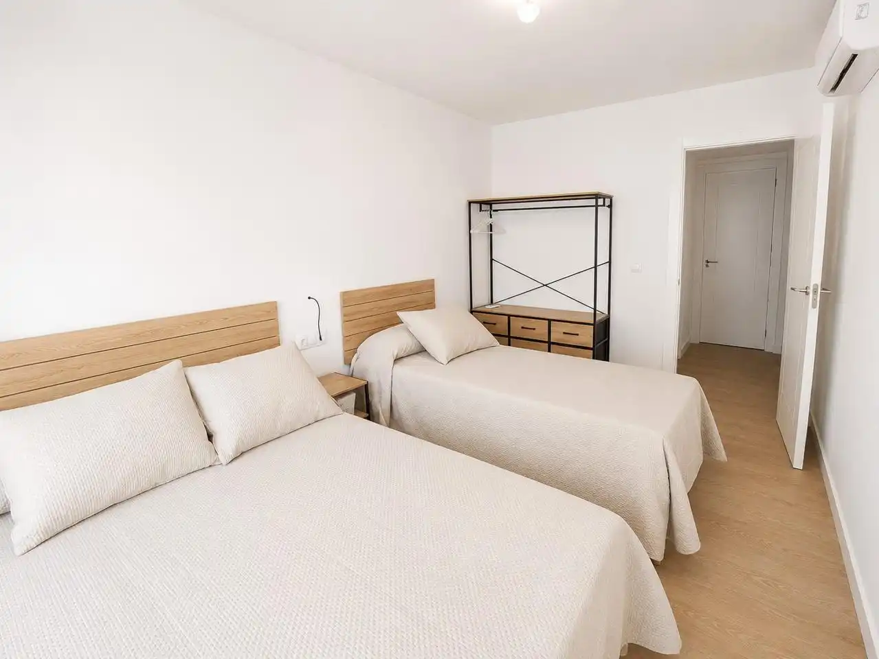 Habitación de Casa o chalet de alquiler en Vélez-Málaga