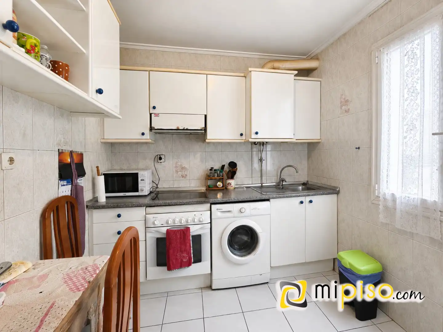 Küche von Wohnung zum Verkauf in Laredo mit Balkon