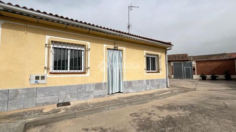 Photo 2 of Houses for sale in Ataquines, Valladolid